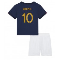Frankrike Kylian Mbappe #10 Hemmadräkt Barn VM 2022 Kortärmad (+ Korta byxor)